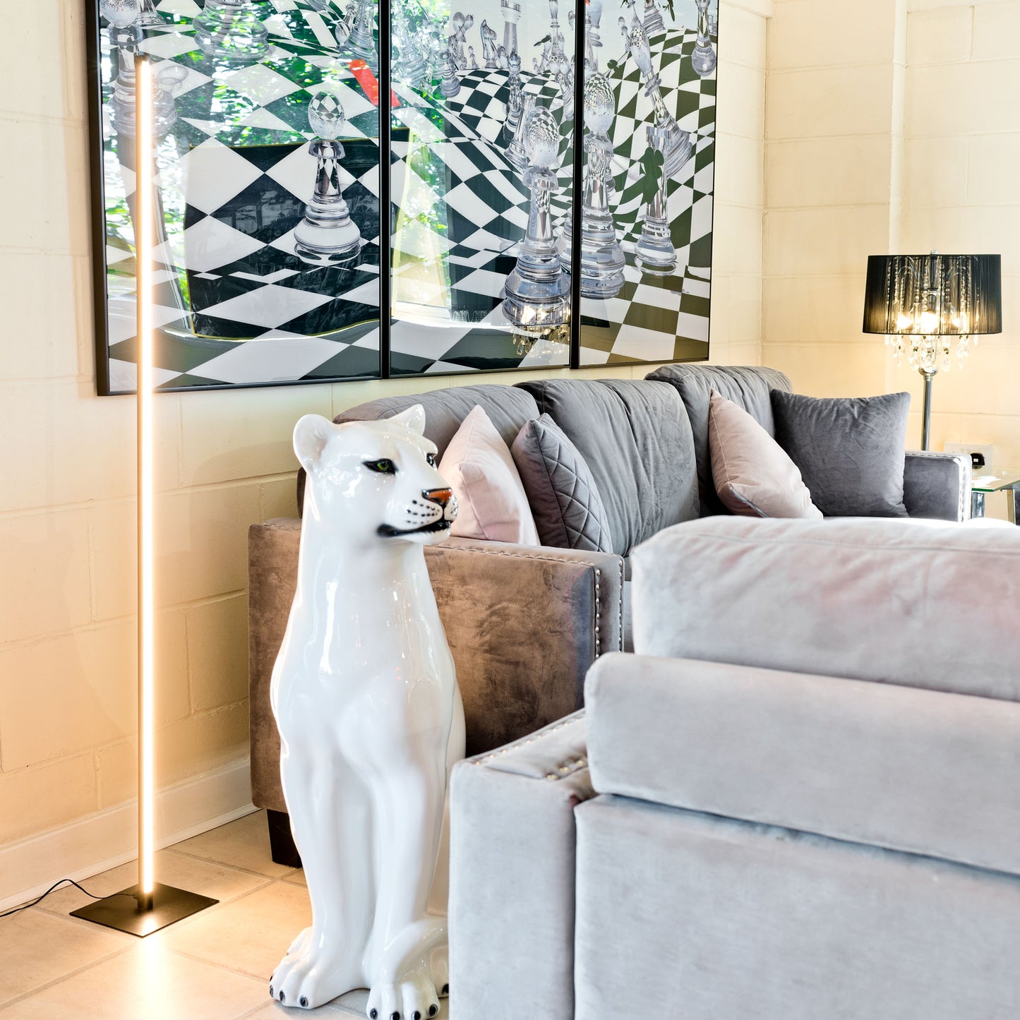 LED Twist Standard Lamp